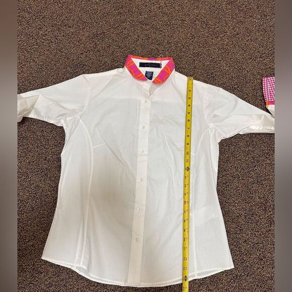 Pearly Vine White Button-Up Shirt with Pink Accents - Picture 4 of 5